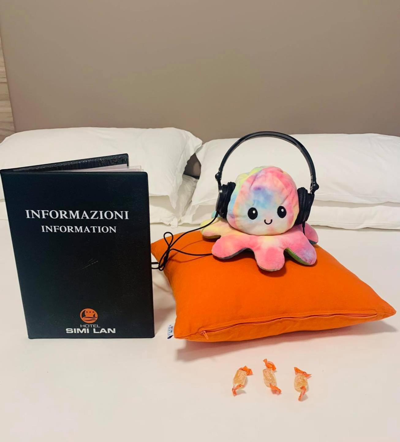 Hotel Simi Lan Lignano Sabbiadoro Ngoại thất bức ảnh