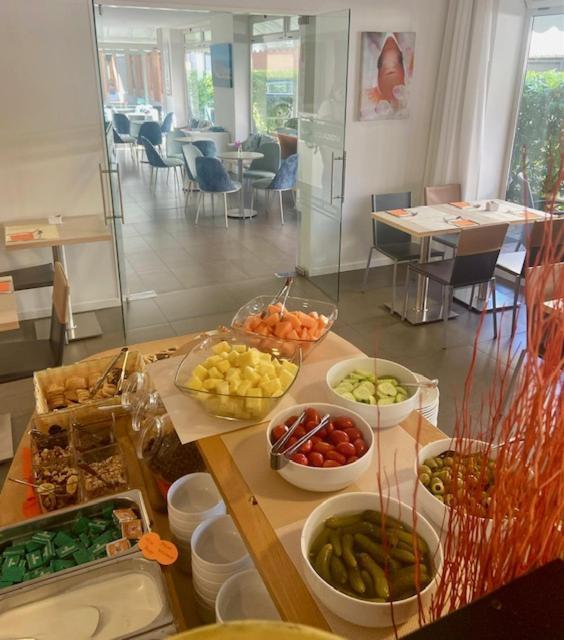 Hotel Simi Lan Lignano Sabbiadoro Ngoại thất bức ảnh